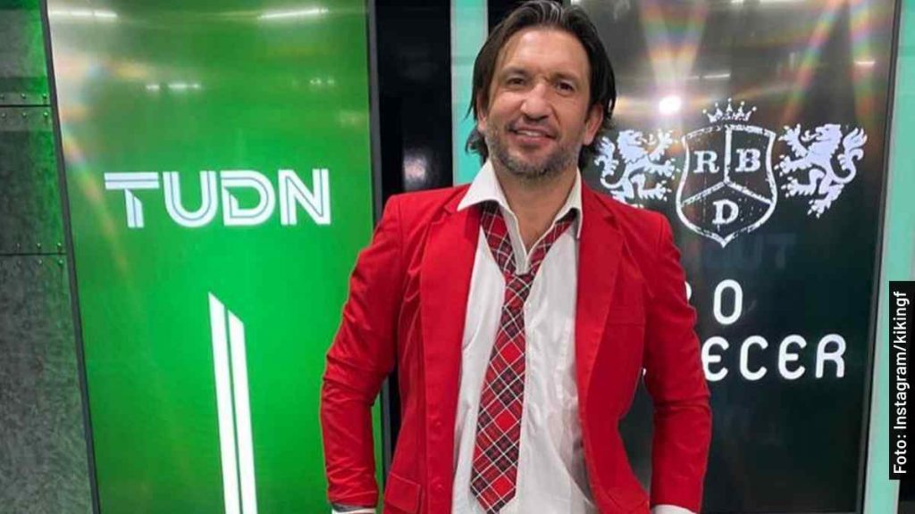 televisa comentaristas futbolistas