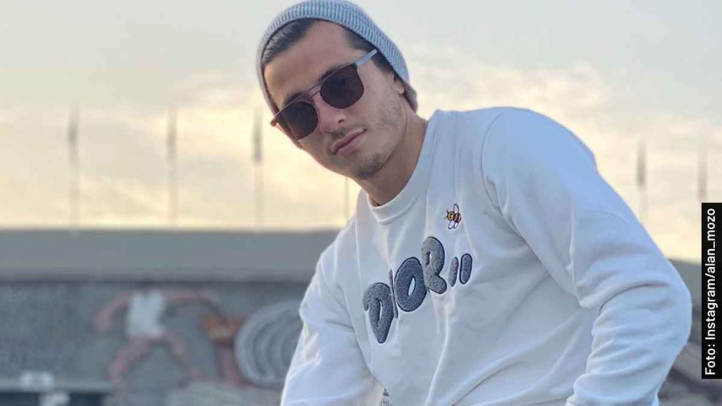 alan mozo familia papás hermanos