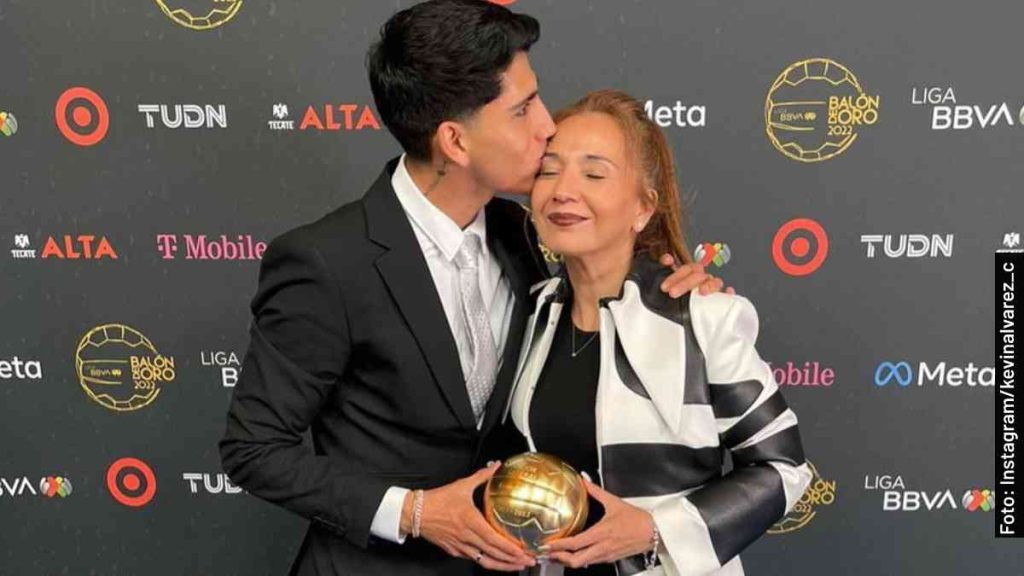 kevin álvarez familia mamá papá hermanos