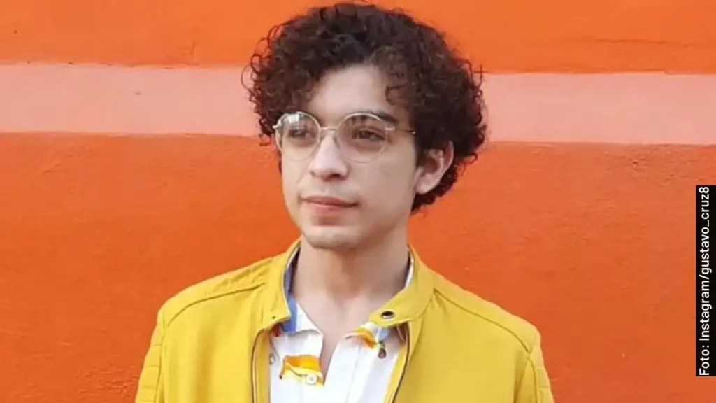 Gustavo Cruz, el actor que interpreta a Juancho en Cindy la Regia, serie de Netflix