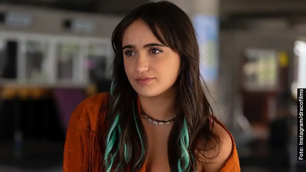 Luciana Vale, como Angie en Cindy la Regia, serie de Netflix