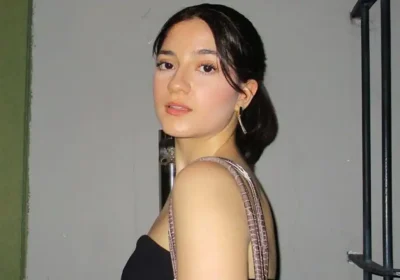 Quién es y qué edad tiene Verónica Mendiola, Brenda en Cindy la Regia, serie de Netflix