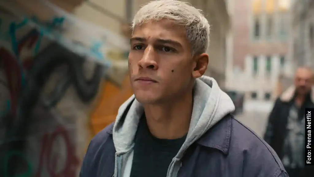 Reparto de actores y personajes en 60 Minutos (2024), película de Netflix